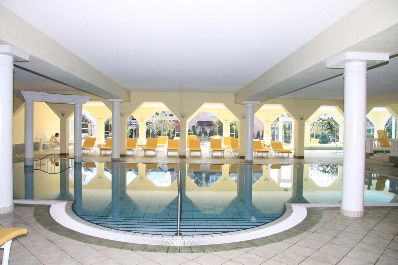 בונדורף אים שוורצוואלד Moehringers Schwarzwald Hotel מראה חיצוני תמונה