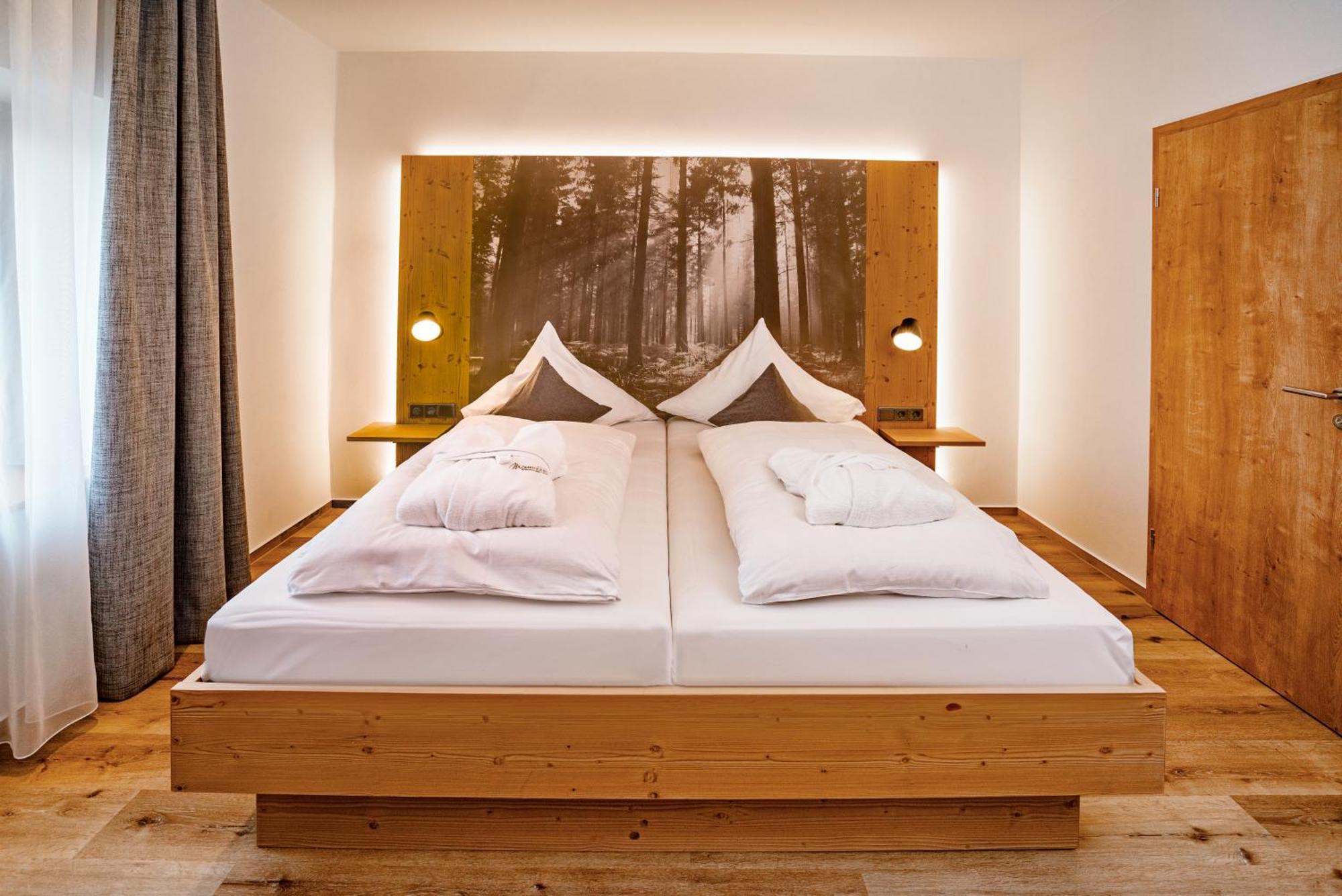 בונדורף אים שוורצוואלד Moehringers Schwarzwald Hotel מראה חיצוני תמונה