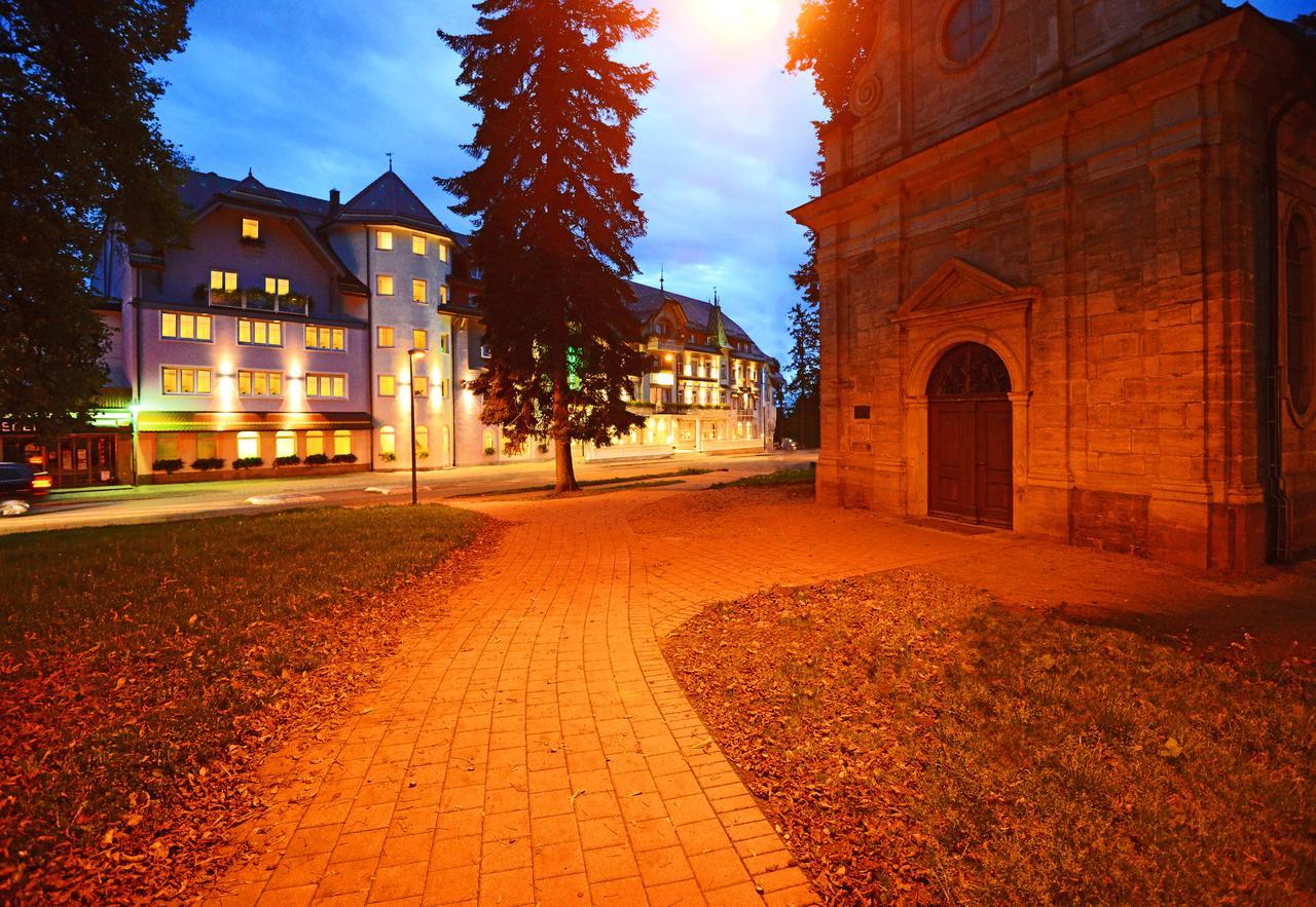 בונדורף אים שוורצוואלד Moehringers Schwarzwald Hotel מראה חיצוני תמונה